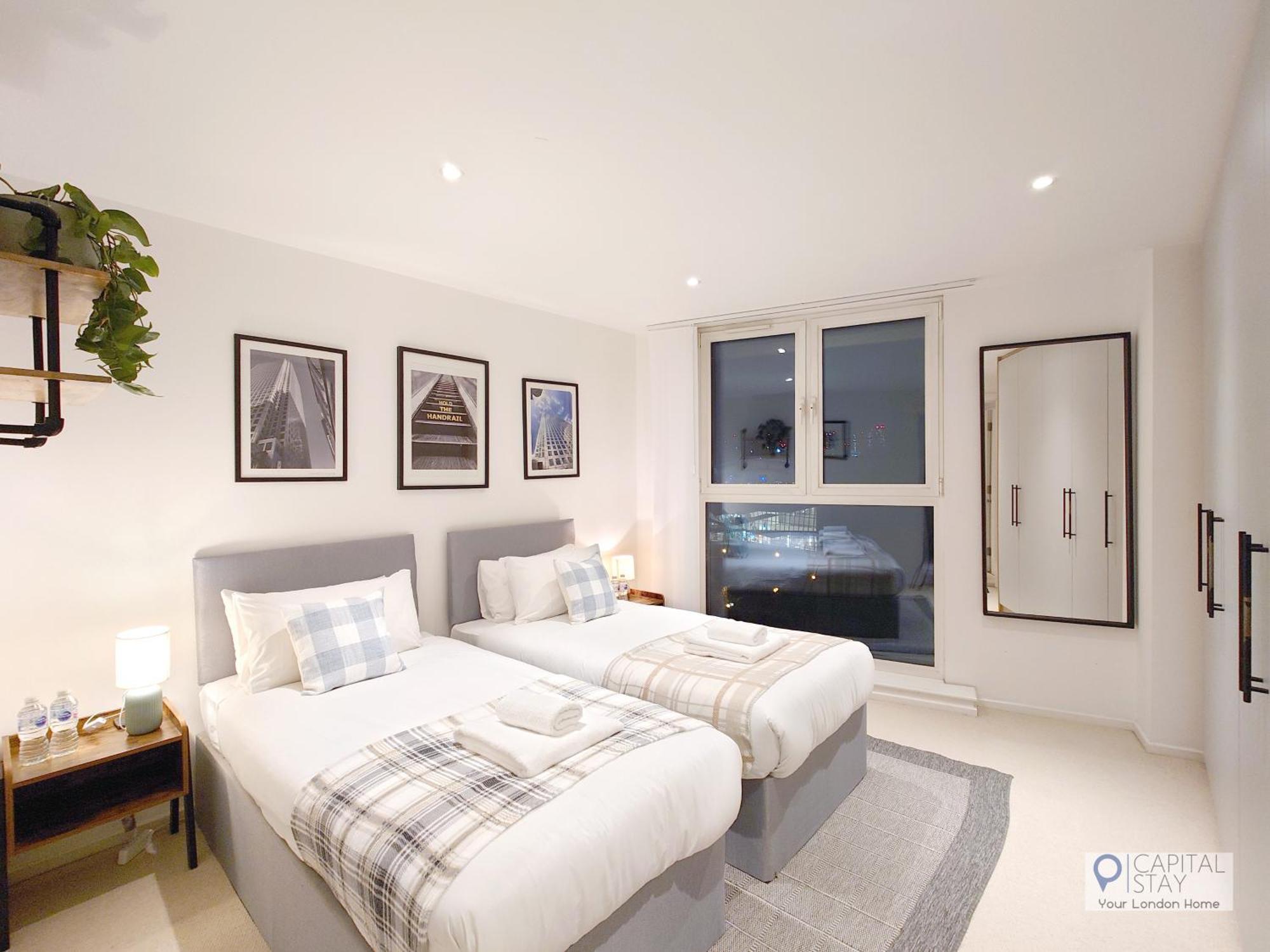 לונדון Deluxe Two Bed Apartment With River & City View מראה חיצוני תמונה